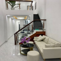 Em là chủ nhà cần tiền bán gấp nhà sổ  Riêng 63m2 cách Chợ Bửu Hoà 600