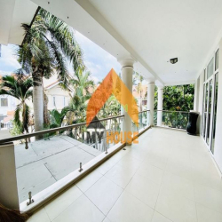SỬNG SỐT ^^V VILLA quận 2 đẹp bất chấp covid 19 ạ