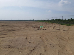 Cho thuê đất 10.000m2 có sẵn kho 2000m2 gần cầu Bình Phước, quận 12.