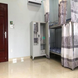 Phòng homestay ở ghép tt Q4 chỉ 1,6 tr/người miễn phí điện, nước, KTX