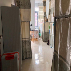 Phòng homestay ở ghép tt Q4 chỉ 1,6 tr/người miễn phí điện, nước, KTX