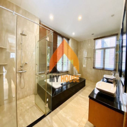 SỬNG SỐT ^^V VILLA quận 2 đẹp bất chấp covid 19 ạ