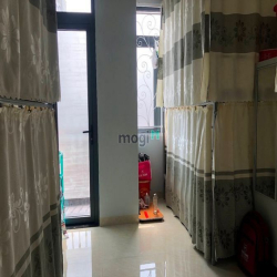 Phòng homestay ở ghép tt Q4 chỉ 1,6 tr/người miễn phí điện, nước, KTX
