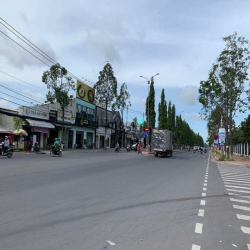 Cặp nhà mặt tiền Nguyễn Văn Cừ nối dài, Q.Ninh Kiều, Cần Thơ - 33 tỷ