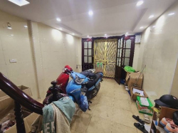 Tôi cần bán nhà Vũ Trọng Phụng diện 37m2 tầng 2 xây đua ra 41m2