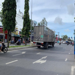 Cặp nhà mặt tiền Nguyễn Văn Cừ nối dài, Q.Ninh Kiều, Cần Thơ - 33 tỷ