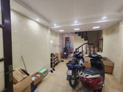 Tôi cần bán nhà Vũ Trọng Phụng diện 37m2 tầng 2 xây đua ra 41m2