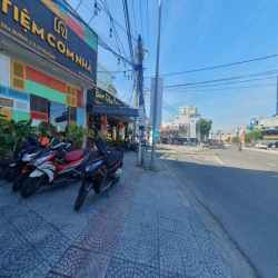 Cho thuê nhà nguyên căn 144m2 mặt tiền đường 2/9 gần Phan Thành Tài