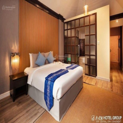 Chính chủ cần bán HXH Trần Hưng Đạo, Quận 1. DT: 11x23m. DTCN: 245m2.