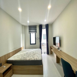 Trống Sẵn Căn Hộ MỚI SIÊU đẹp, có Ban công riêng Quận 2