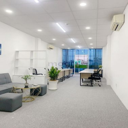 Cho thuê văn phòng view kính full nội thất văn phòng, giá 8 triệu
