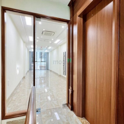 Cho thuê văn phòng Nguyễn Chánh, sàn 70 m2/tầng, sàn thông mới đẹp