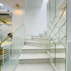 Bán nhà đẹp như biệt thự đường âu cơ ,p10 tân bình