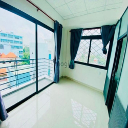 Bán căn hộ dịch vụ cao cấp 30 phòng thang máy 496/62/3 Dương Quảng Hàm