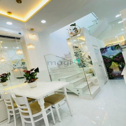 Bán nhà đẹp như biệt thự đường âu cơ ,p10 tân bình