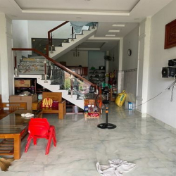 Bán nhà 8,7x21m, 1 trệt 1 lầu, giá 5,5 tỷ TLĐường 6m Huỳnh Thị Hai, Q1