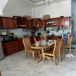 Bán nhà 8,7x21m, 1 trệt 1 lầu, giá 5,5 tỷ TLĐường 6m Huỳnh Thị Hai, Q1