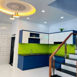 Nhà mới ở ngay, 41m2, 2 Tầng, Ngay giao lộ Hương Lộ 2.