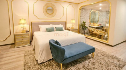 Bán gấp khách sạn 5 tầng mặt đường Hạ Long, cách bãi tắm 5p đi bộ