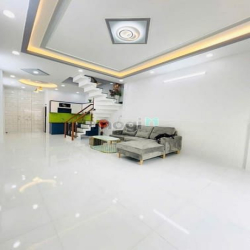 Nhà mới ở ngay, 41m2, 2 Tầng, Ngay giao lộ Hương Lộ 2.