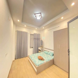 Nhà mới đẹp xuân đỗ cự khối 4 tầng x 30m , 10m ô tô đỗ 2,7 tỷ