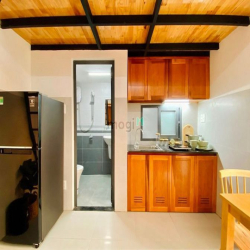 Phòng full nội thất, gần kcx, đh ufm, vincom, bigc Bình Thuận Quận 7