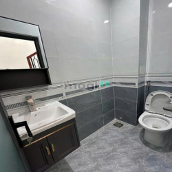 Bán nhà mới xây 100% - Cư Xá Nguyễn Trung Trực - Đường 3/2, P.12, Q.10