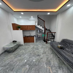 Bán nhà mới xây 100% - Cư Xá Nguyễn Trung Trực - Đường 3/2, P.12, Q.10