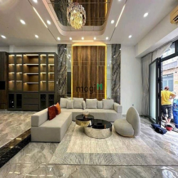 Nhà Phố Hiện Đại - Mặt tiền hẻm xe hơi 6m dt 5,6m x 15m Giá 7,39 tỷ