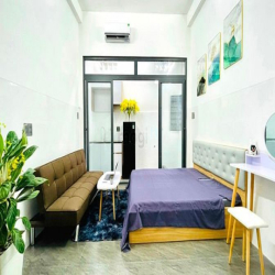 Căn hộ cao cấp cửa sổ vị trí thuận lợi