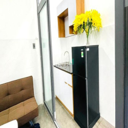 Căn hộ cao cấp cửa sổ vị trí thuận lợi