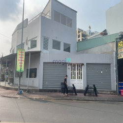 Bán nhà GÓC 2MT 61 Hoàng Việt, Q. Tân Bình. DT 12x21m, trệt lầu ST