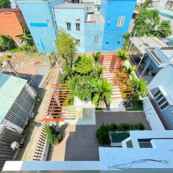 Nhà 2MT Đường Tân Hiệp 17, Hóc Môn, DT:13X21m, 2L, 4PN, 5VS, Sân vườn