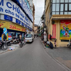 Bán căn tập thể tầng 2 phố Minh Khai, Hai Bà Trưng,55m, 2 ngủ, sổ đỏ.