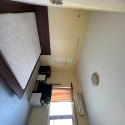 Cho thuê 1 Phòng trong căn hộ 2PN2WC - CC Khánh Hội 2. Ful nội thất