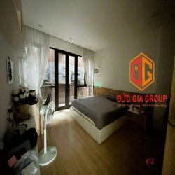 Nhà bán mặt tiền đường Trần Quốc Toản sổ hồng riêng 1 trệt 2 lầu 80m2
