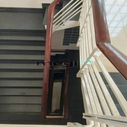 Cho thuê nhà phố KDc 10 mẫu đường 49 và Nguyễn Duy Trinh 3L đường 20m