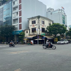 Cho Thuê Nhà GÓC 2MT Ký Con - Lê Thị Hồng Gấm, Quận 1 Chỉ 65tr/th