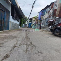 NGỘP.. Cần Bán Gấp Nhà 106m2 Nhà 2 Tăng,Hẻm xe Hơi ,MỚI KENG Chỉ 40tri