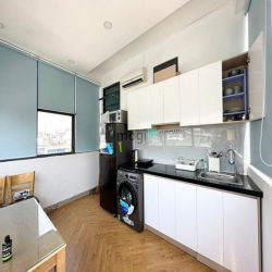 Penhouse rộng hơn 45m2 tại quận 1