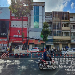 Nhà 3 lầu diện tích rộng mặt tiền Trần Hưng Đạo, Cần Thơ - 31 tỷ