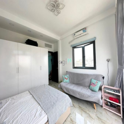 Penhouse rộng hơn 45m2 tại quận 1