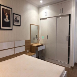 Cho thuê officetel chung cư SaiGon Royal Q4, 2PN, 60m2, Full nội thất