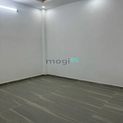 Chính chủ bán nhà 72m2 Nguyễn Văn Quá/Q12,giá chỉ 960tr