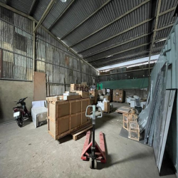 Cho Thuê Nhà Kho Giá rẻ 22X15, 330M2, Khu Sân Bay, Tân Bình