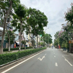 MTKD ngang 5m ngay chợ Căn Cứ 85m2 6 tầng P. Huy Thông KD đỉnh 18.5 tỷ
