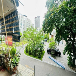 Hàng xóm Đại học ngoại giao, ở,cho thuê,bán nhà Chùa láng,52m,11,2 tỷ