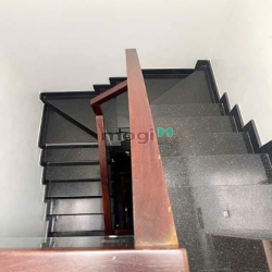 Cần bán gấp nhà mới đẹp 90m2, 6 tầng, Nguyễn Duy Trinh, Quận 2, giá rẻ