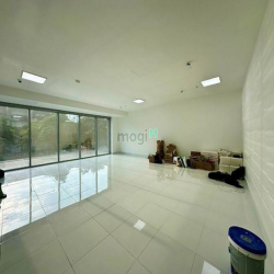 [CHO THUÊ] Sàn Tầng 1 Shophouse Sarimi Sala Q2