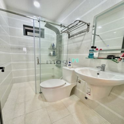 Thoại Ngọc Hầu Tân Phú 5M x 15M - 5 tầng BTCT - có thang máy chỉ 10.9